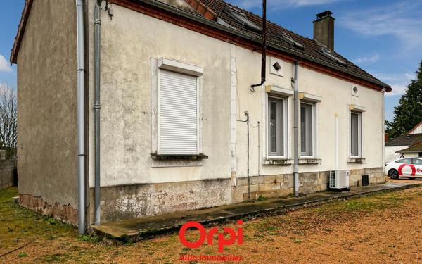 Maison à vendre    4 pièces •  Bézenet