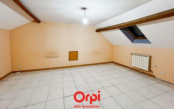 Maison à vendre    4 pièces •  Bézenet