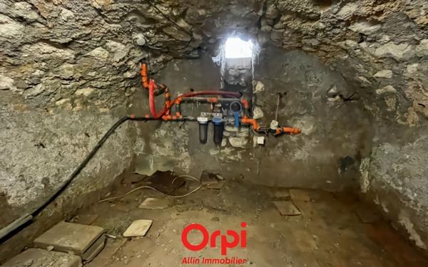 Maison à vendre    4 pièces •  Bézenet