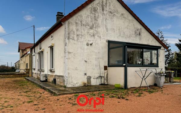 Maison à vendre    4 pièces •  Bézenet