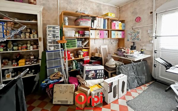 Maison à vendre    4 pièces •  Bézenet