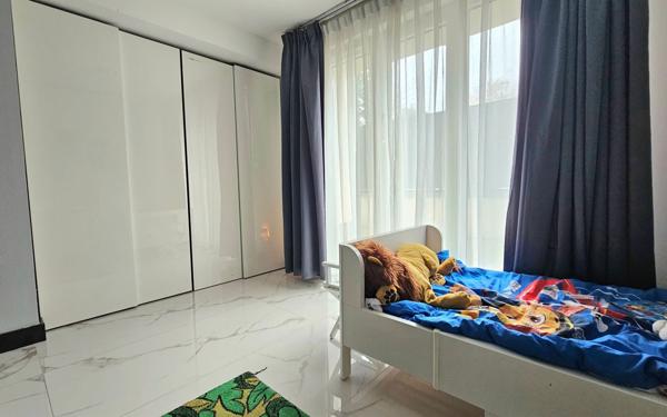 Appartement à vendre    4 pièces • 72,55 m2 Villiers-sur-Marne