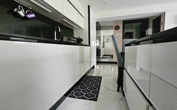 Appartement à vendre    4 pièces • 72,55 m2 Villiers-sur-Marne