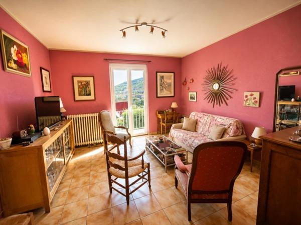Maison à louer 616 € CC Decazeville 3 p 81 m² DPE E