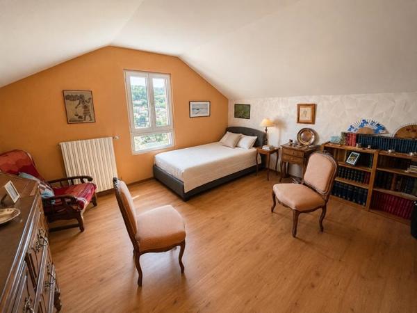 Maison à louer 616 € CC Decazeville 3 p 81 m² DPE E
