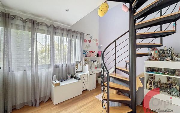 Maison à vendre    5 pièces •  Bry-sur-Marne