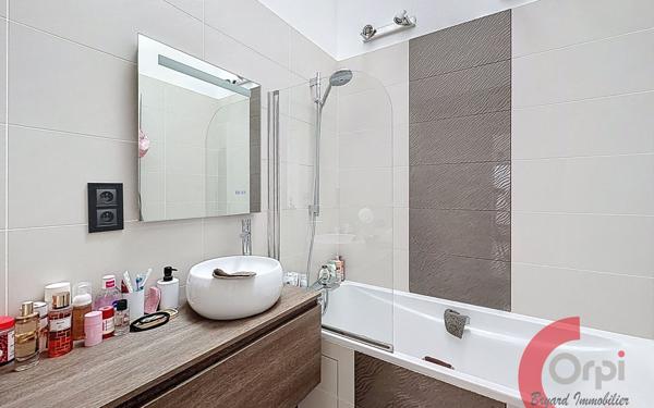 Maison à vendre    5 pièces •  Bry-sur-Marne