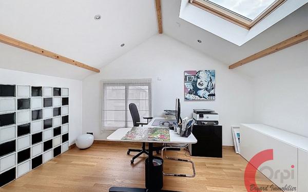 Maison à vendre    5 pièces •  Bry-sur-Marne