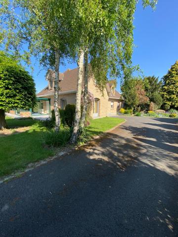 Maison familiale en semi plain-pied sur 2000 m2