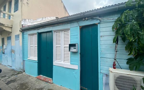 Maison à vendre    4 pièces •  Fort-de-France