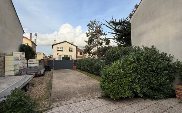 Appartement à louer    2 pièces • 24 m2 Maisons-Alfort