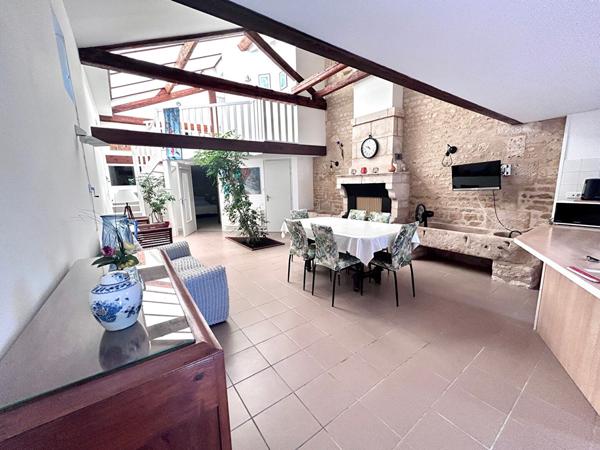 Maison meublée Benet 3 pièce(s) 96.79 m2