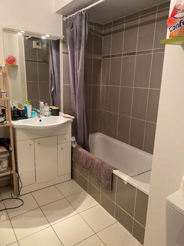 POITIERS, appartement 44 m2 proche commerces