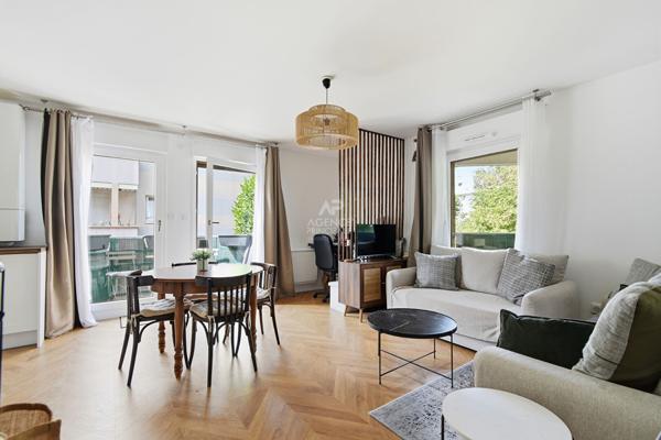 Appartement Saint Germain En Laye 2 pièces 48.68 m2 260 000 € **  - Référence  18458