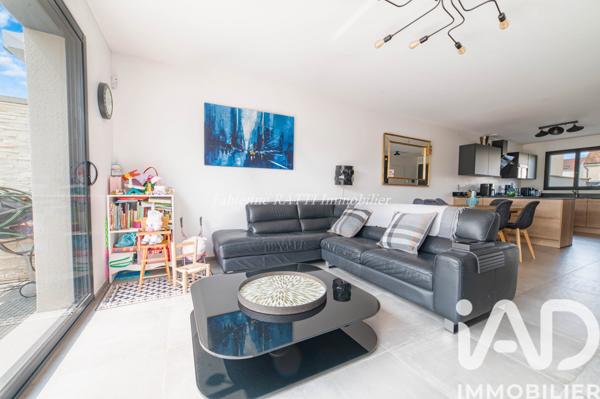 Maison à vendre 6 pièces 145 m² Carrières-sur-Seine