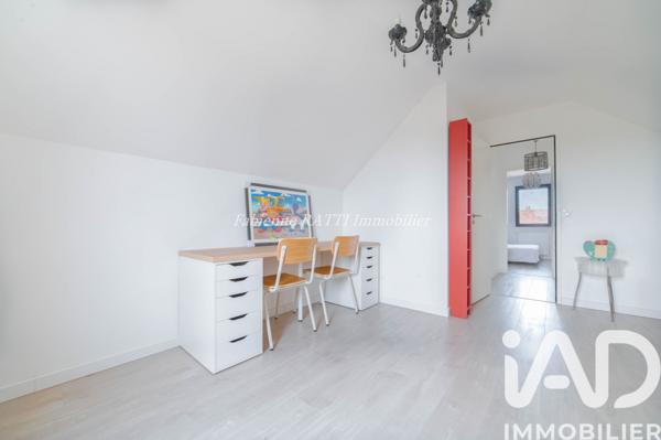 Maison à vendre 6 pièces 145 m² Carrières-sur-Seine