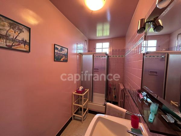 Maison à vendre 6 pièces EXCIDEUIL (24) 5 chambres sur 1700m² de terrain