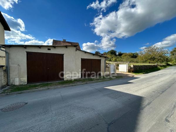 Maison à vendre 6 pièces EXCIDEUIL (24) 5 chambres sur 1700m² de terrain