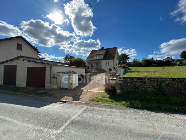 Maison à vendre 6 pièces EXCIDEUIL (24) 5 chambres sur 1700m² de terrain