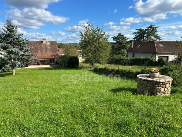 Maison à vendre 6 pièces EXCIDEUIL (24) 5 chambres sur 1700m² de terrain