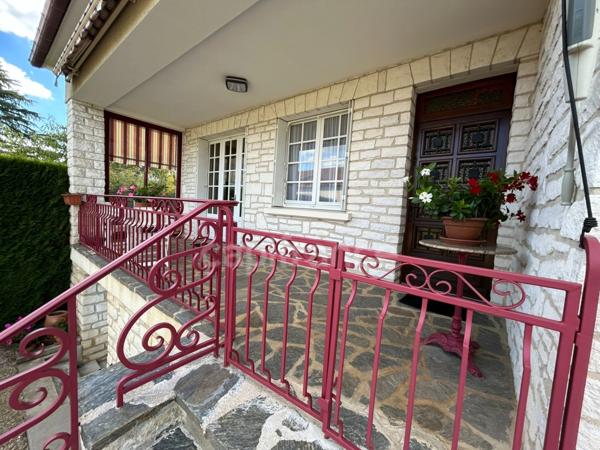 Maison à vendre 6 pièces EXCIDEUIL (24) 5 chambres sur 1700m² de terrain