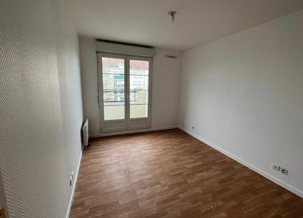 Appartement à vendre  2 pièces • 57 m2 Corbeil-Essonnes