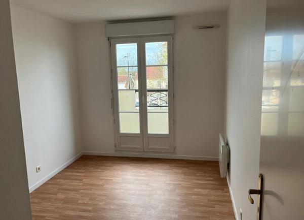 Appartement à vendre  2 pièces • 57 m2 Corbeil-Essonnes