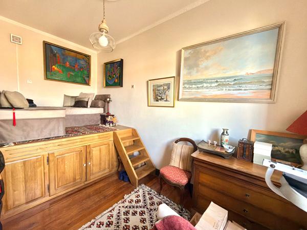 SUPERBE APPARTEMENT BOURGEOIS -124 m² - 3 CHAMBRES - METZ