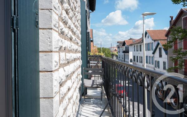 Appartement F3 à vendre  3 pièces - 65,04 m 2   BAYONNE  - 64