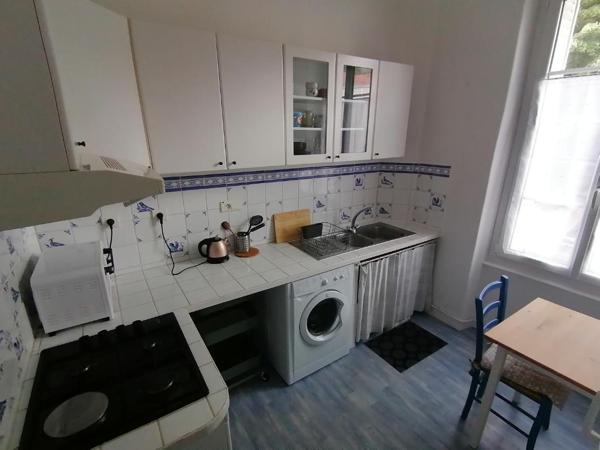 T3 de 58m², 2 chambres, entierment meublé.