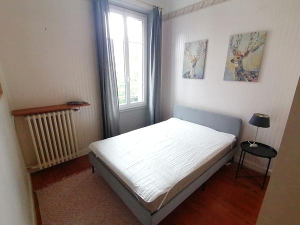 T3 de 58m², 2 chambres, entierment meublé.