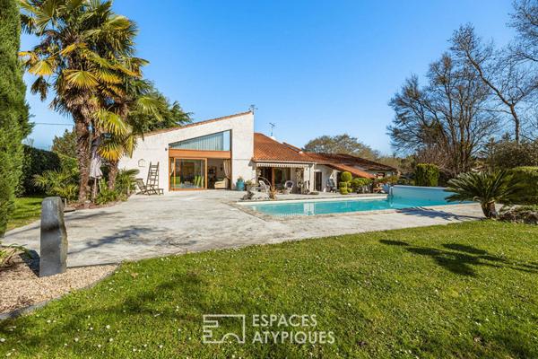 Maison d’architecte lumineuse et son jardin paysager