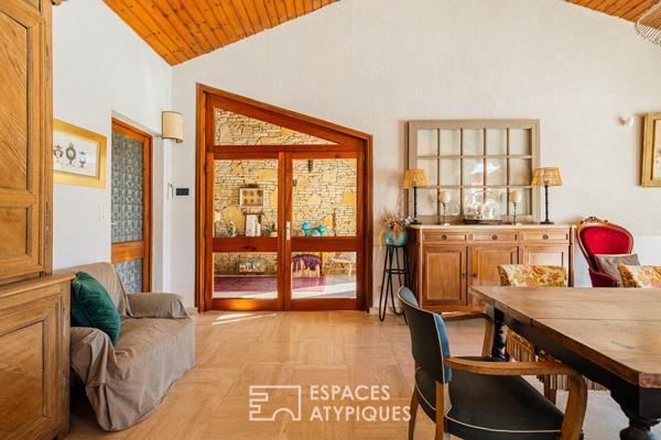 Maison d’architecte lumineuse et son jardin paysager