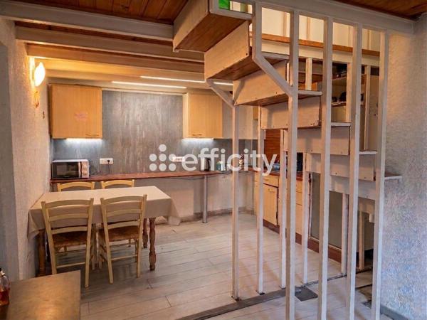 Appartement
         2 pièces
        - 41 m² Exclusivité 76 000 € *