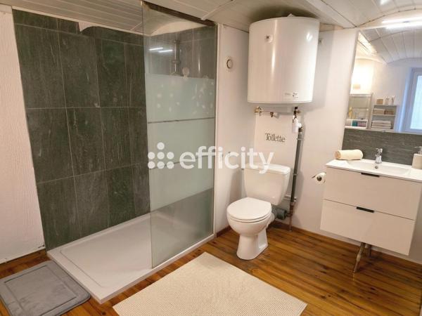Appartement
         2 pièces
        - 41 m² Exclusivité 76 000 € *