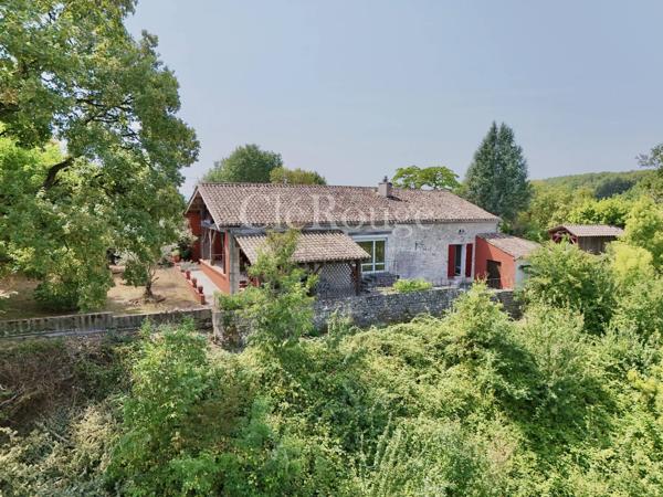 Proche d'Eymet - Magnifique propriété de 3 chambres et 3 salles d'eau avec des vues à couper le souffle