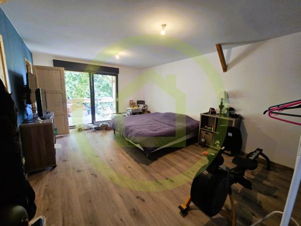 Maison à SAINT BONNET SUR GIRONDE (17150)