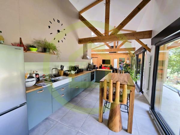 Maison à SAINT BONNET SUR GIRONDE (17150)