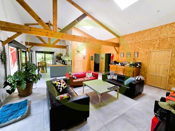 Maison à SAINT BONNET SUR GIRONDE (17150)