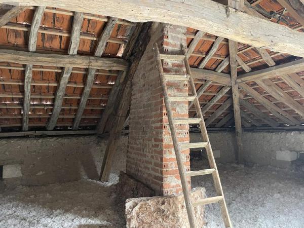 Maison de maître à vendre à Villetoureix en Dordogne (24600), ref : 077/1610