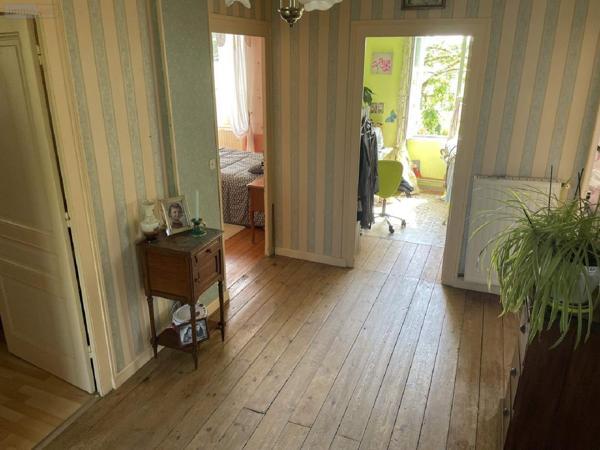 Maison de maître à vendre à Villetoureix en Dordogne (24600), ref : 077/1610