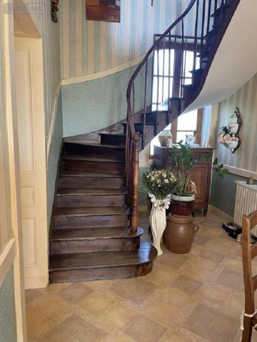 Maison de maître à vendre à Villetoureix en Dordogne (24600), ref : 077/1610