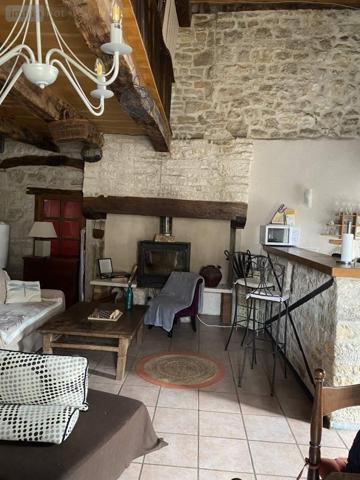 Appartement à vendre à Vaylats dans le Lot (46230), ref : 009/1743