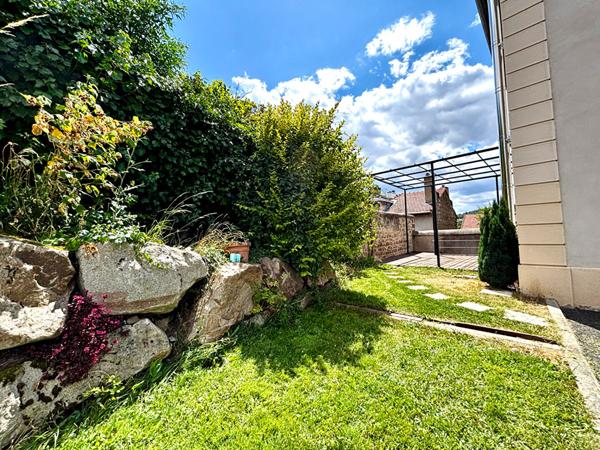 Appartement de charme 4 pièces avec terrasse, Colline des Pères, Saint-Étienne