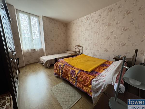 Deux logements au cœur de L’Éguille !