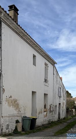 Deux logements au cœur de L’Éguille !