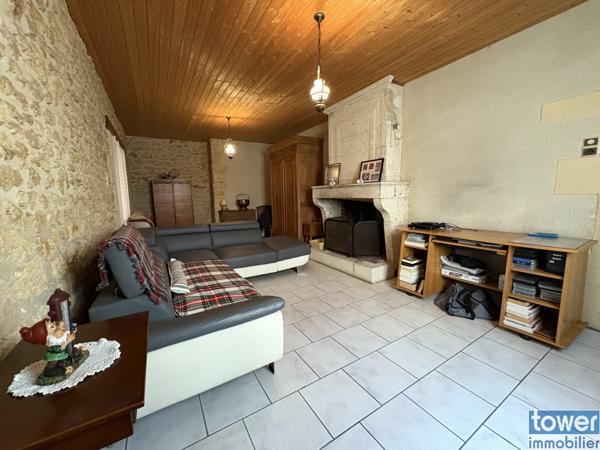 Deux logements au cœur de L’Éguille !