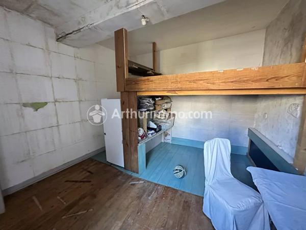 Vente Immeuble 4 pièces 125 m2 à Saint-Astier