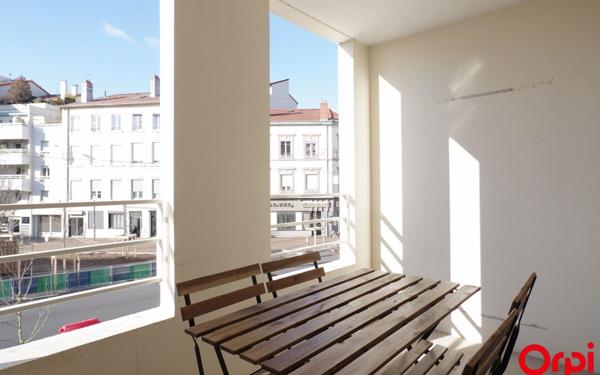 Appartement à louer    2 pièces •  Villeurbanne