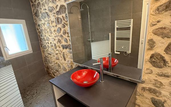 Maison à vendre    5 pièces •  Prades